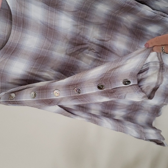 Soft surroundings soft plaid lightweight pullover blouse, long sleeve. Women's L - Picture 4 of 8